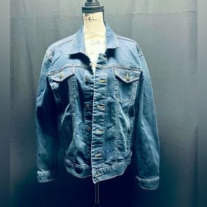 George Denim Jacket. Size Medium. Could be men’s or women’s, great condition.